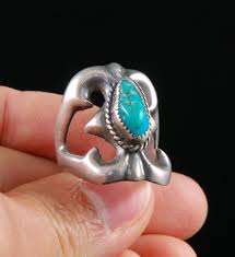 Indian native american jewelry artists hallmarks & southwest shop trademarks. Navajo Silversmith History