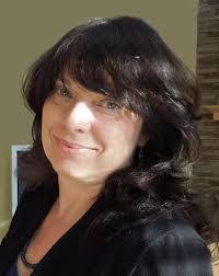 Kim Cote's Instagram, Twitter & Facebook