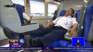 Jadwal kereta sleeper jakarta malang. Gerbong Kelas Luxury Di Rangkaian Ka Gajayana Tujuan Malang Jakarta Net12 Youtube