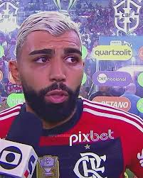 “Falam um monte de merda e você falou também”