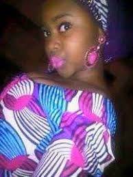 SANADIN BOKO Part (4) Tun daga nesa na hango shi su da wani tsaye, ga  motarshi gefe, ina zaton fita zasu yi. Sai na kara sauri. Daidai ya bude  motar zai shiga