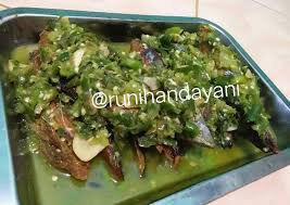 4 sdm minyak goreng sunco. Cara Mengolah 4 Tongkol Cabe Ijo Mantap Resep Us