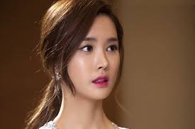 ẢNH] Hành trình nhan sắc của Lee Da Hae