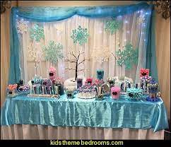 Frozen themed party decoration ideas. Frozen Party Decoration Set And Supplies With Hanging Snowflake And Paper Lanterns Frozen Birthday Party Cake Frozen Themed Birthday Party Frozen Birthday