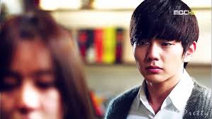 Harry Borrison || ● Leader of the Broken Hearts (reloaded)