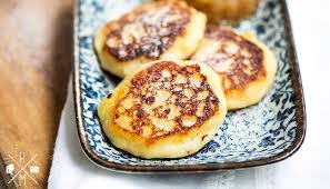 Sachsische Quarkkeulchen Rezepte Ordnungsideen Und Diy Relleomein De Quarkkeulchen Sachsische Quarkkeulchen Lebensmittel Essen