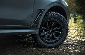 Mhx7 650 G07 Manhart Performance Su nombre es mhx7 650 dirt edition y su aspecto es lo más cercano a un bmw x7 militarizado.
