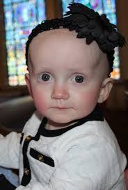 Rose Beach's Instagram, Twitter & Facebook