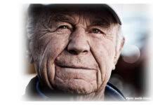 Bob Hoover, one of history's greatest pilots, dead at 94