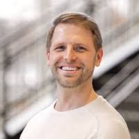 Shawn Thayer's Instagram, Twitter & Facebook