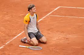 Casper ruud plays against alejandro davidovich fokina in a atp french open game, and tennis fans are looking forward to it. Iywcoyf6lo0jgm