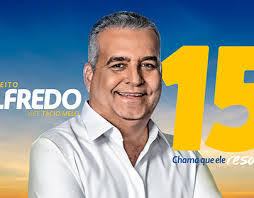 Farid Rivera's Instagram, Twitter & Facebook