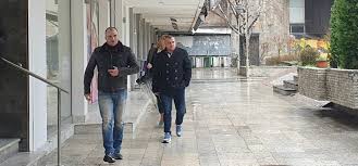 Stefan radulac (26) iz kruševca, osumnjičeni za ubistvo oca i sina vojina (41) i dejana stankovića ždrokinca (70), uhapšen je danas u banjaluci. Krusevac Archives Krik