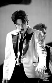 Surfin Now On Twitter Kihyun Monsta X Monsta X Kihyun