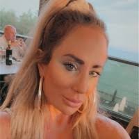 100+ "Anne Dickinson" profiles