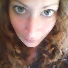 Carla Summers's Instagram, Twitter & Facebook