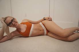 Nude Girls Cam Sex Pics and More at Topsitecam.com