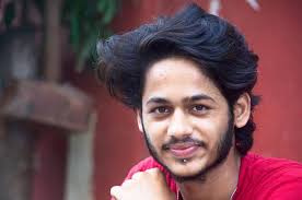 Omkar Prasanna Kulkarni, 20, Hubli Omkar originally practiced only hip hop,  free-style and Bollywood dance. He is very passionate about dance, so he  joined the Attakkalari Dance Diploma programme to enhance his