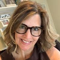 Lisa Arrington's Instagram, Twitter & Facebook