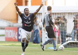 Página oficial do clube do remo, o mais querido. Jogador Landu Do Clube Do Remo Comemorando O Segundo Gol N Flickr