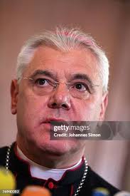 140 Bishop Mueller Stock Photos, High-Res Pictures, and Images