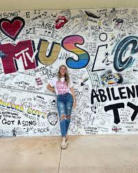 roxanne jester verhulst (@roxanne_jester) • Instagram photos and videos