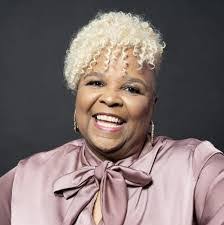 Deloris Trotter's Instagram, Twitter & Facebook