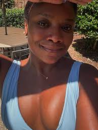 Got to pick up where we left off 🥂🛼🌆… a wonderful weekend for the soul  🥹💜