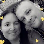 Deana Noble's Instagram, Twitter & Facebook