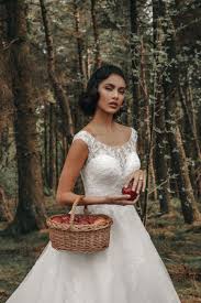 See more ideas about dresses, wedding dresses, wedding gowns. Style D267 Snow White Allure Bridals