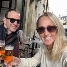 Laurie George (@lpells)