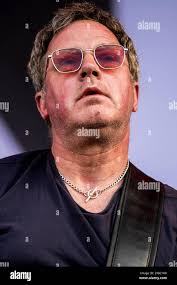 Andy dunlop hi-res stock photography and images