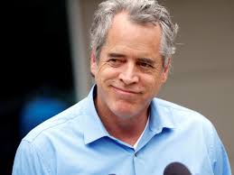 Elevator fortune heir who defaced Donald Trump's Hollywood Walk of Fame  star pleads guilty to vandalism