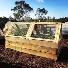 How to make a raised garden bed cover with hinges. Raised Garden Bed Cover Ideas