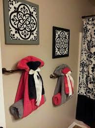 Ways To Decorate The Towel Racks In Your Bathroom Home Decor Bathroom Decor Home Deco