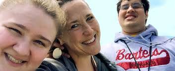 Angela Sinesi's Instagram, Twitter & Facebook