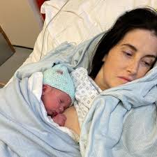 Woman told she has terminal cancer while giving birth