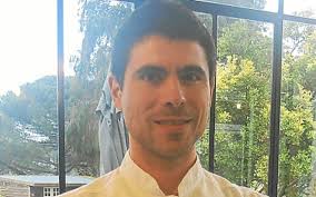 Vitrine. « La Serre » rue de Poulgoïc