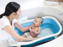 Place one hand under the baby's bottom. Buy Bhavyam Foldable Silicone Baby Bath Tub Bathing Tube Bucket Infant Bathing Tub For Kids Online At Low Prices In India Amazon In