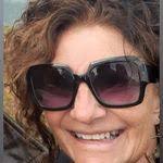 Sandra Mousseau's Instagram, Twitter & Facebook