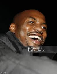 143 fotos e imagens de alta resolução de Sizzla