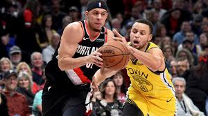 The hottest player in the nba's mother is former professional volleyball player sonya curry, 48. Steph Or Seth Curry Coin Flip To Decide Who Mom Dad Cheer For In The Nba Western Conference Finals Between The Warriors Trail Blazers Abc10 Com