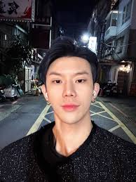 露額頭會看起來很老嗎雖然最後一張沒露