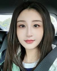 Iris HO 艾芮絲(@_iris317) • Instagram photos and videos