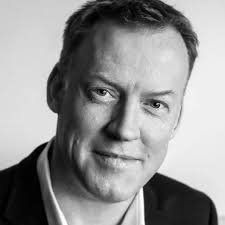 Folks any idea what the button with the red underneath