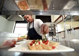 Ecuadorean immigrant, 26, realizes restaurant dream in Orange