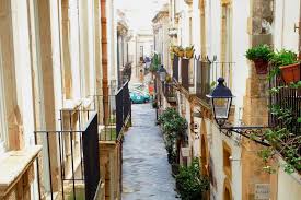 Lanterne Magiche Ortigia - Avvenice