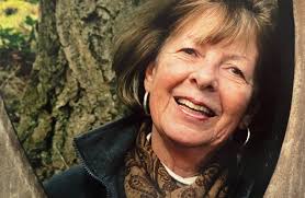 Discovering a wooden surfboard maker