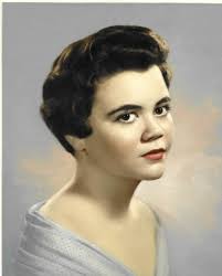 Maureen Jeffries's Instagram, Twitter & Facebook