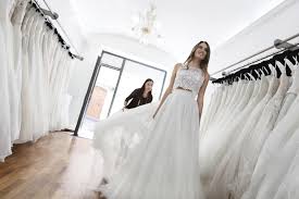 Scopri la collezione sposa pronovias. Stefania Spose Parma Abiti Da Sposa Parma